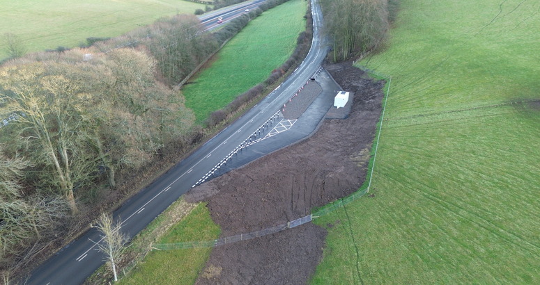 Road with layby B996